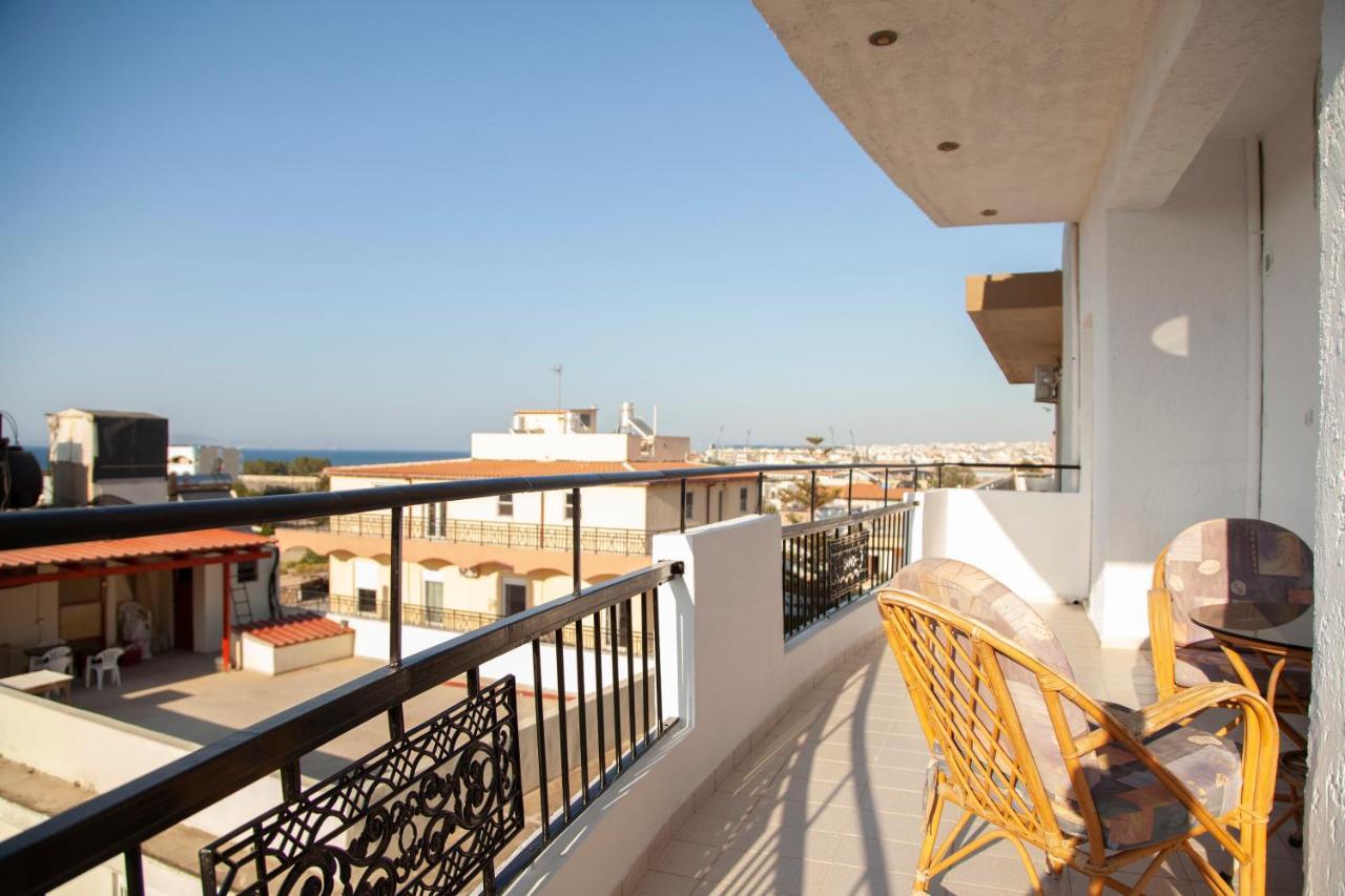 Meraki Beautiful Apartment Near The Sea Gazi Exterior photo